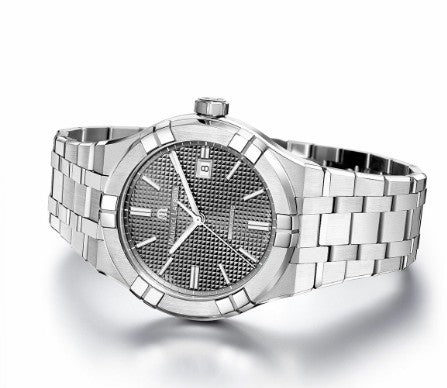 MAURICE LAXROIX AIKON 