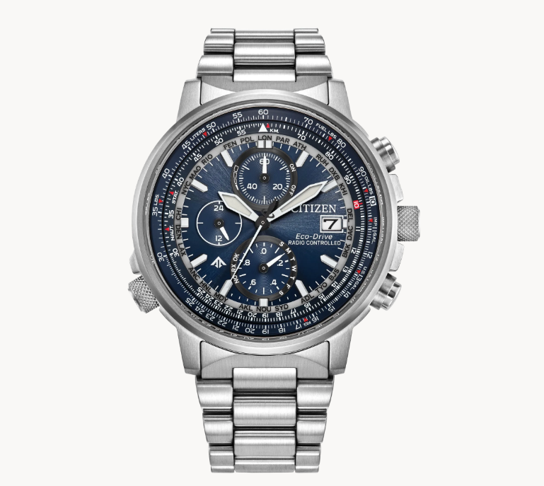 Purpose takes flight with the Promaster Navihawk A-T, the latest addition to our professional Promaster Air collection