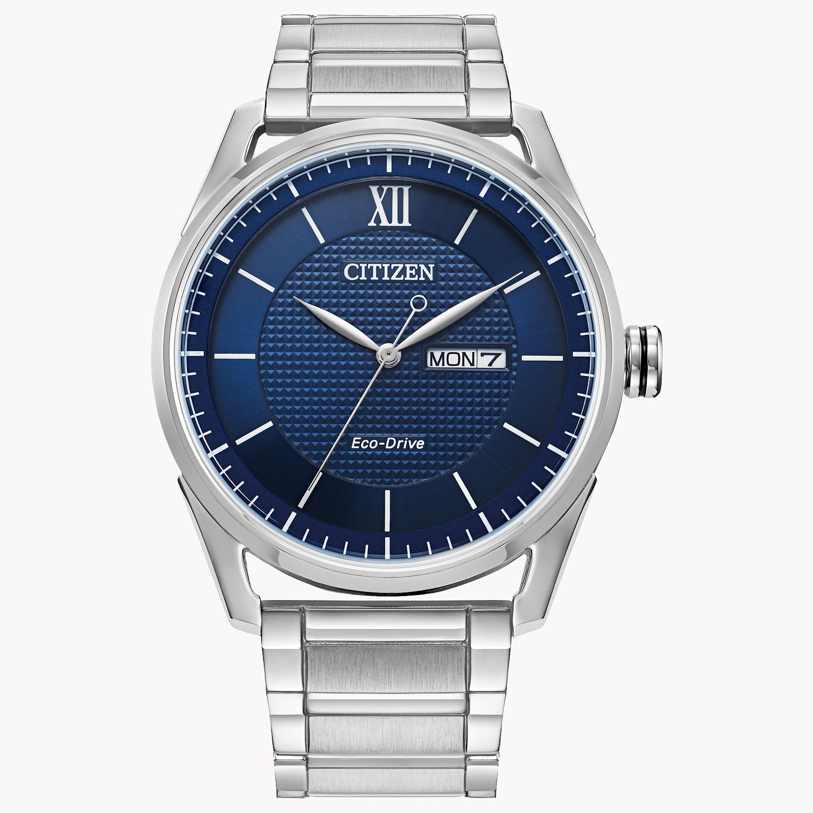 Bring a new elegance to your day with this Citizen timepiece from the Classic collection.