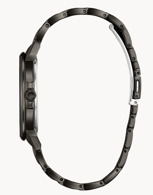 Axiom's refined yet sleek design offers a day-to-night fashion options for the avid trendsetter