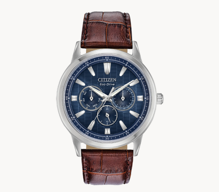 The CITIZEN Corso collection, a combination of functional simplicity with a touch of timeless elegance is not only a solar watch, but powered by any light with Eco-Drive technology