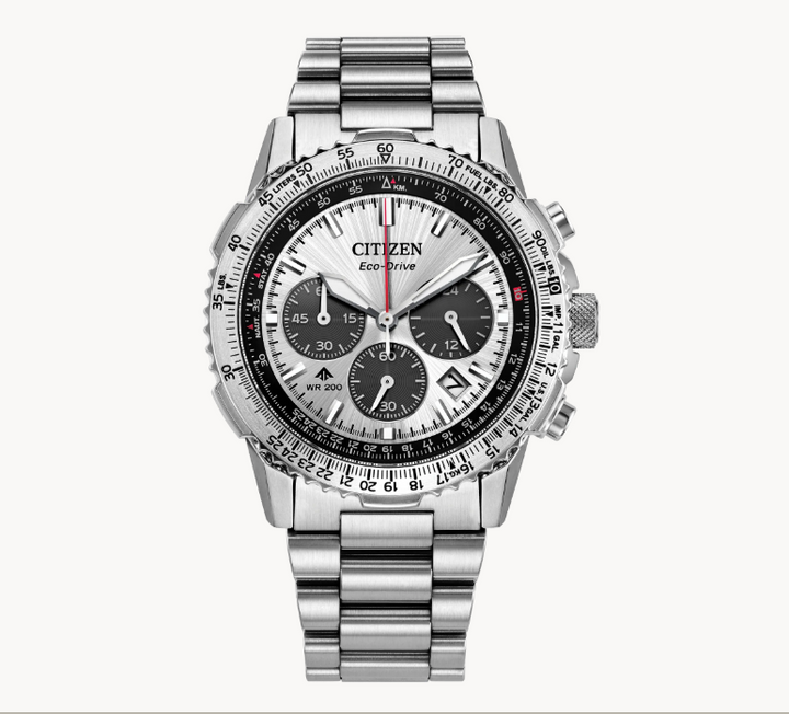 With advanced technology paired with an incredibly bold look, the latest Promaster Air Navihawk reaches a higher altitude in style