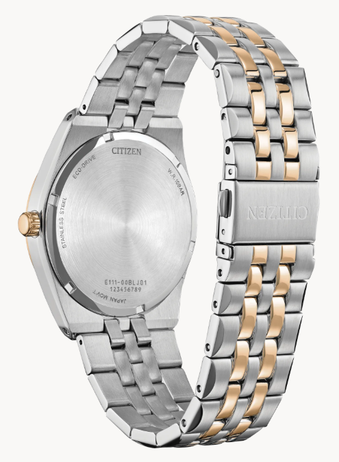 A classic timepiece is always in style in the latest addition to the Corso collection, where timeless elegance and modern technology meet