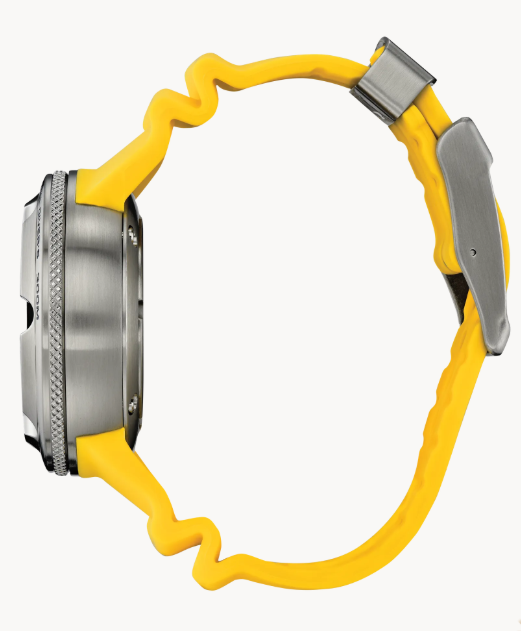 Explore the deepest depths with Citizen’s newest Promaster Dive with water resistance up to 300 meters