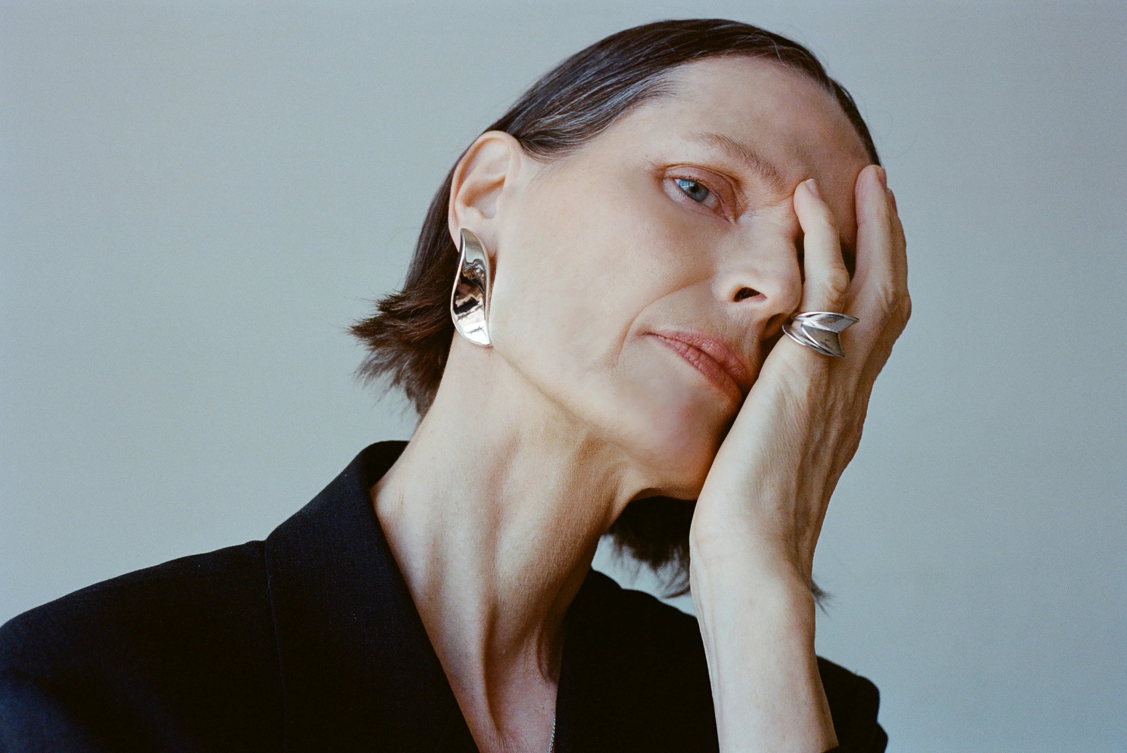 CELETSE EARRINGS, GOLD