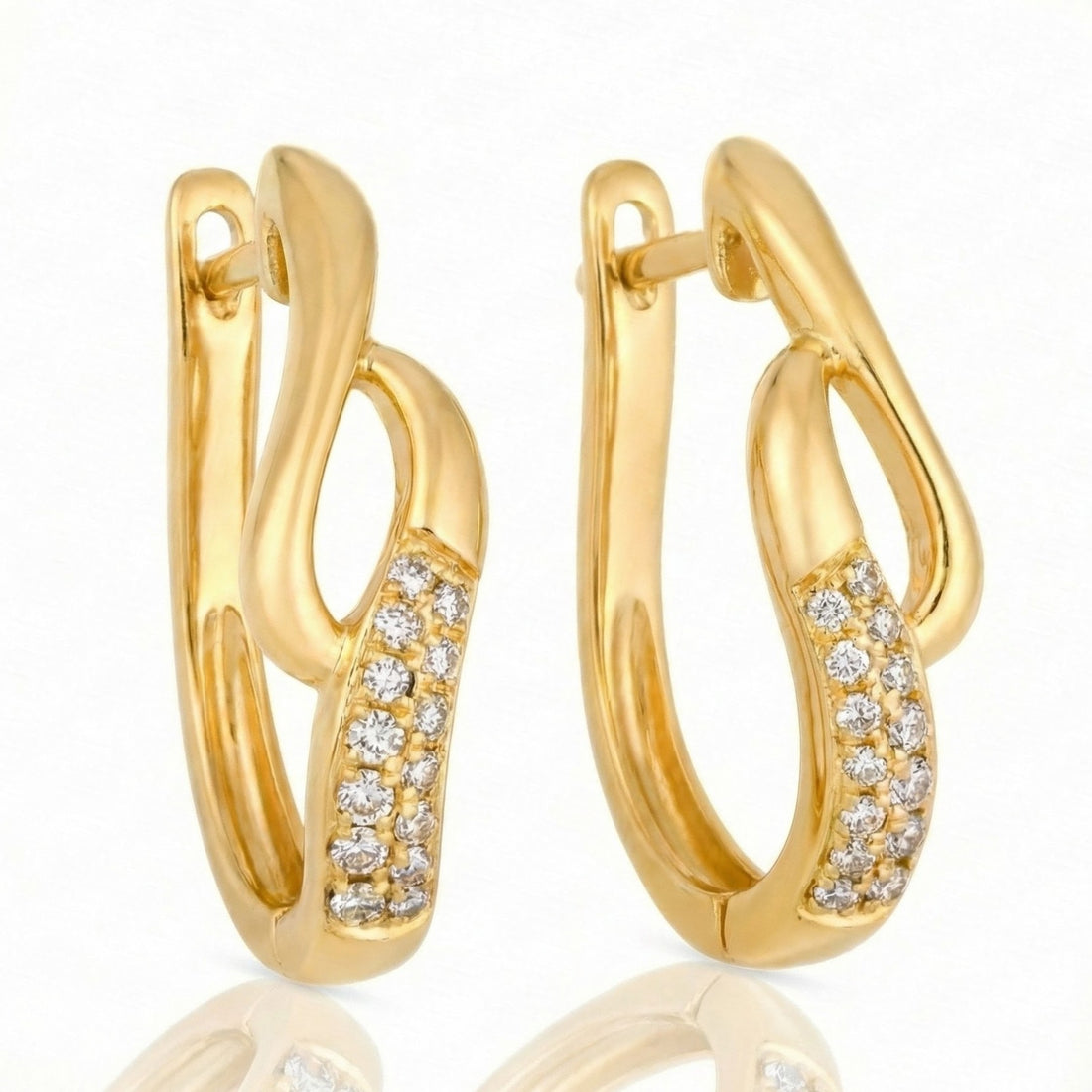 Le Vian® Nude Diamonds™ Earrings in 14K Honey Gold™ – 1/5ct Sleek, sculptural, and beautifully modern — these Le Vian® earrings feature 1/5 cts. of sparkling Nude Diamonds™ set within an elegant twisted silhouette