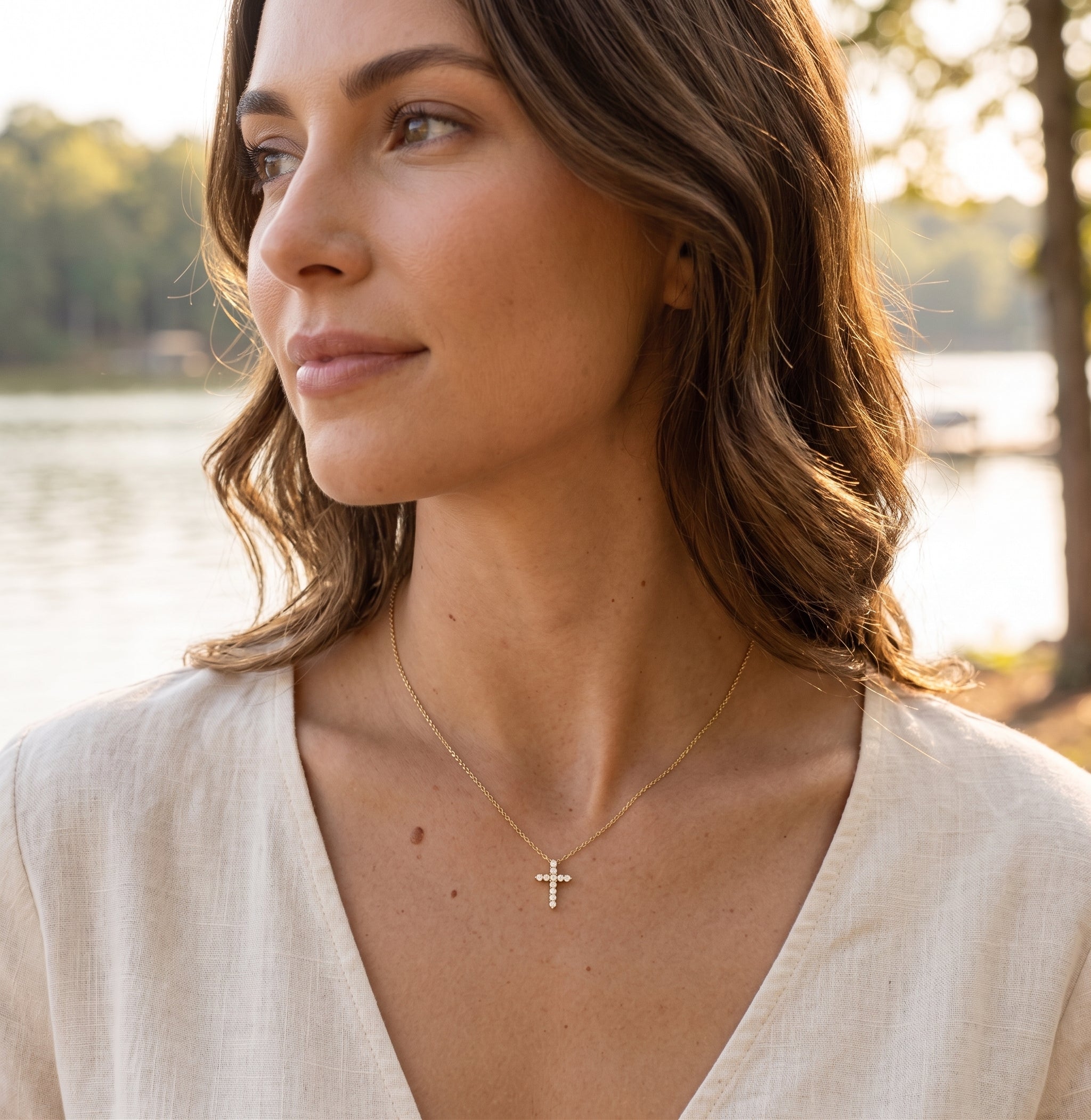 Diamond Pavé Cross Necklace iin 14K Yellow Gold with 0.25 Total Carat Weight Round Diamonds