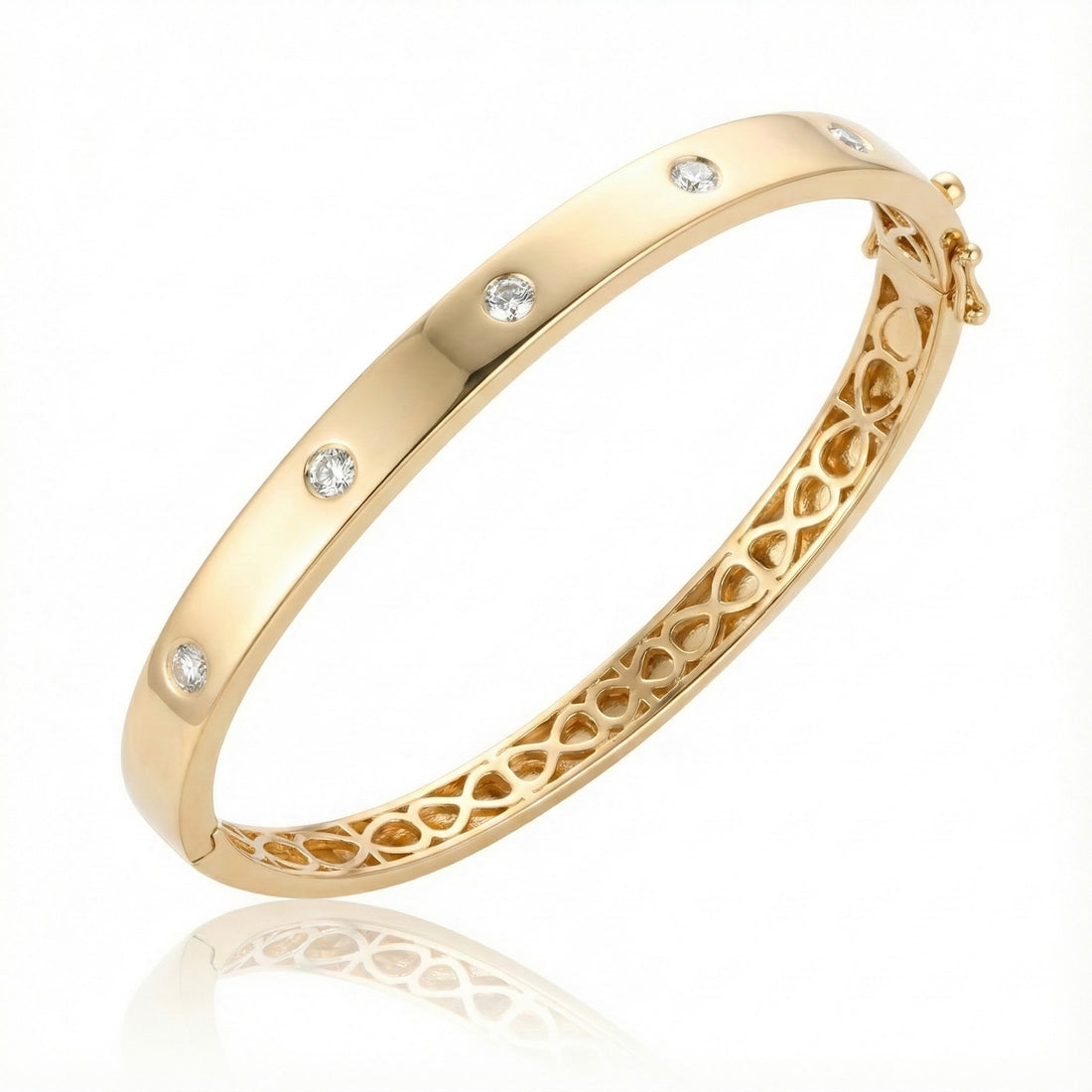 Le Vian® 14K Honey Gold™ Nude Diamond™ Bangle (1/2ctw) Sleek, modern, and effortlessly luxurious—this Le Vian® bangle features 1/2 cts. of sparkling Nude Diamonds™ flush-set across a smooth, highly polished 14K Honey Gold™ surface