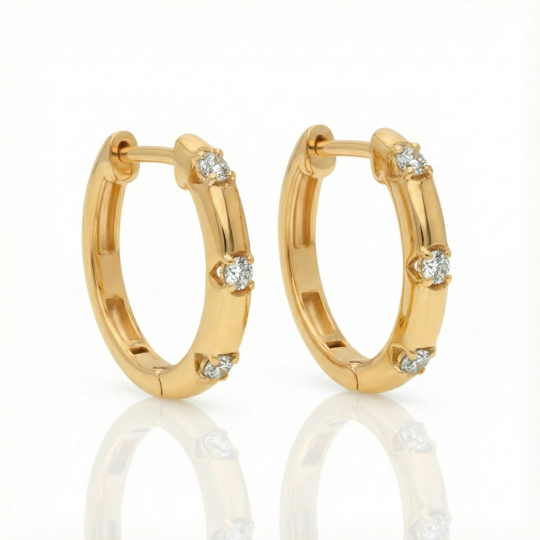 Le Vian® Nude Diamonds™ Huggie Earrings in 14K Honey Gold™ – 1/3ct Elevate your everyday look with these beautifully refined Le Vian® huggie earrings, featuring 1/3 cts. of sparkling Nude Diamonds™ set into warm, glowing 14K Honey Gold™