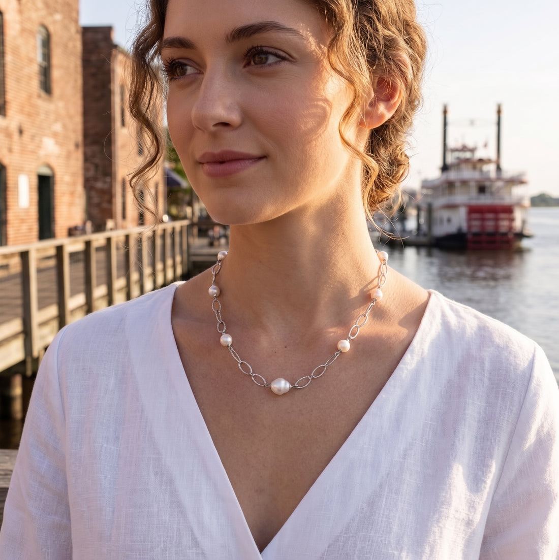 Freshwater Cultured Pearl Station Necklace