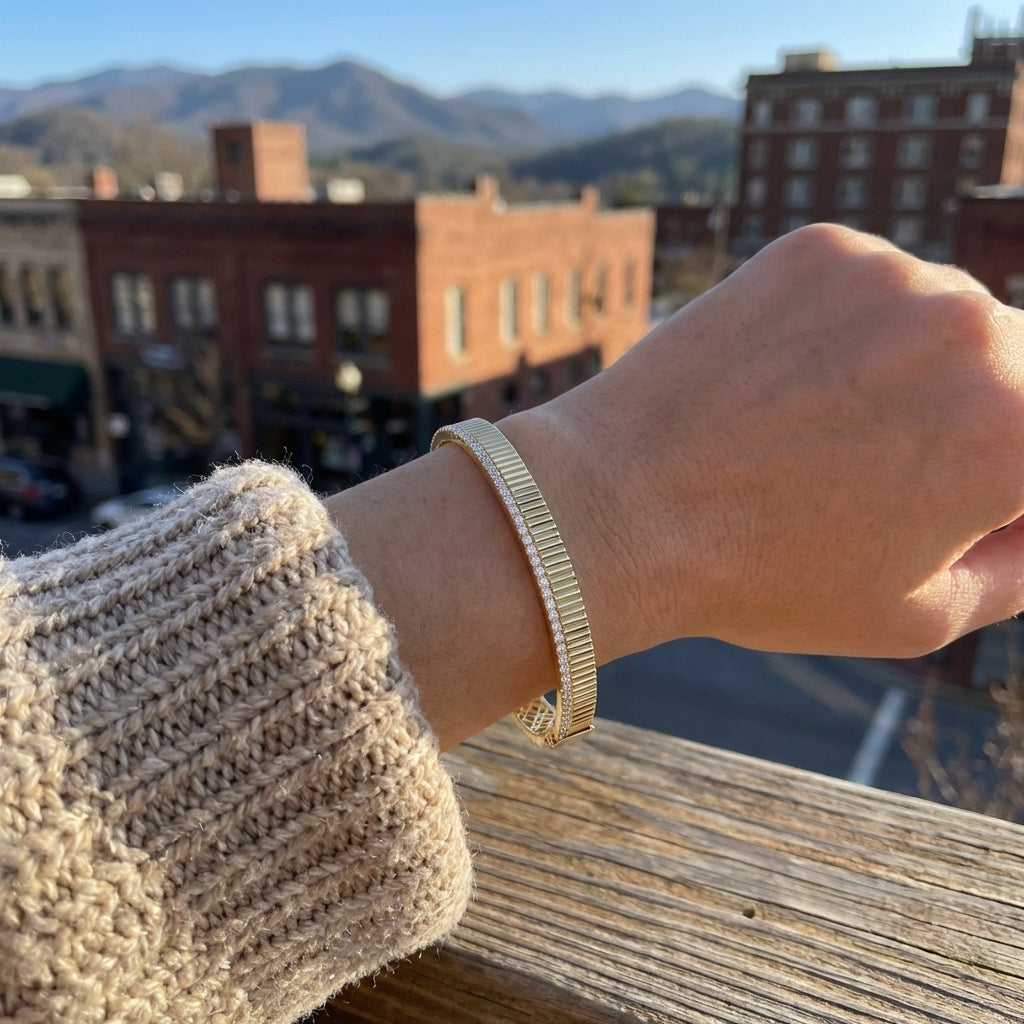 Diamond Ribbed Bangle