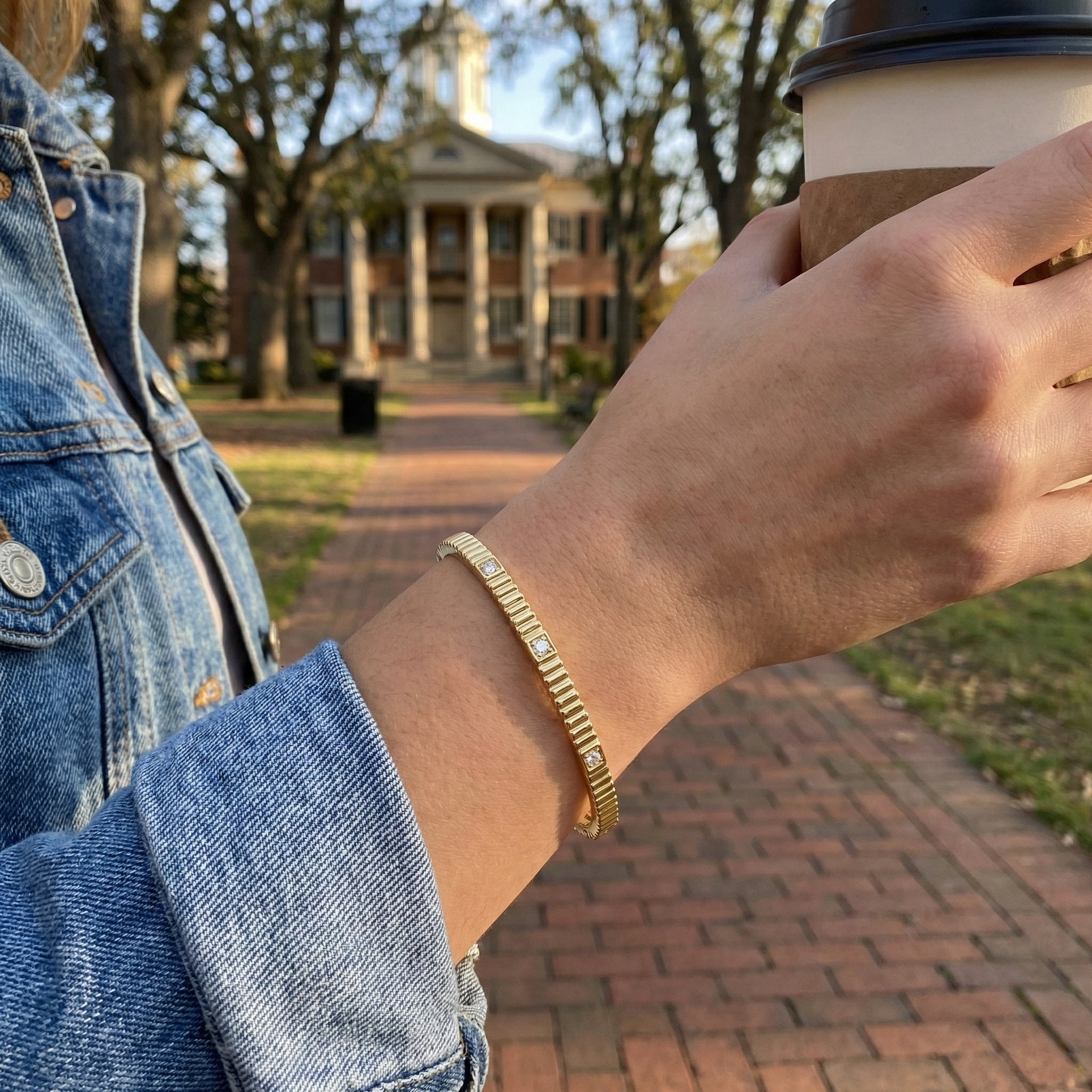 Diamond Ribbed Bangle | 14K Yellow Gold | 3 Diamond Stations | Hinged Bracelet - Brownee Jewelers
