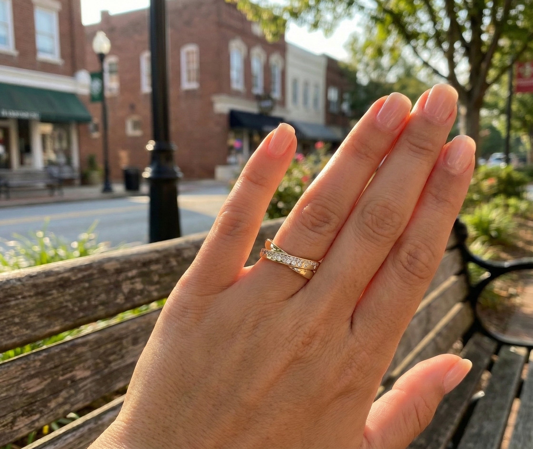 Diamond Crossover Band Ring | 14K Yellow Gold | 0.25 ctw | Modern Fashion Ring - Brownee Jewelers