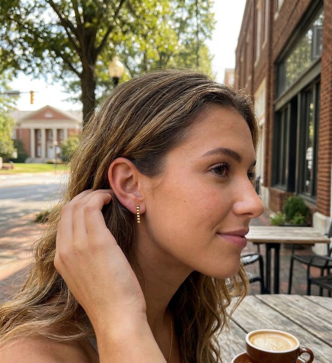 Rectangle Tube Stud Earrings | 14K Yellow Gold | Stud - Brownee Jewelers