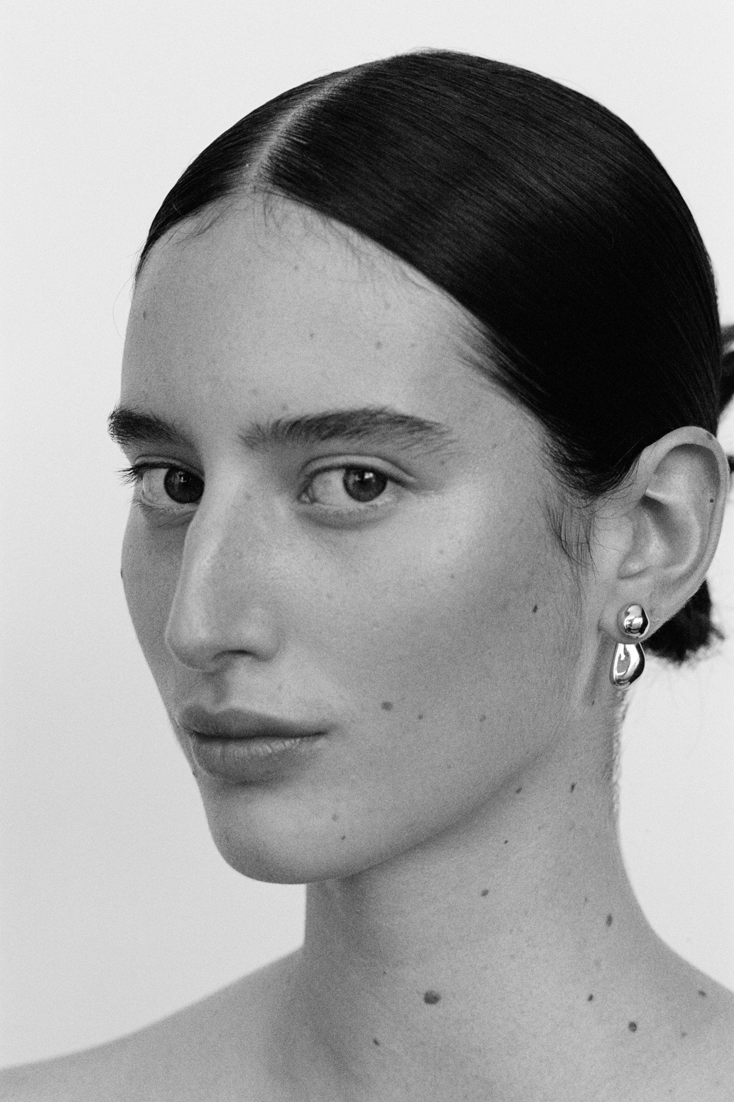 FIORE EARRINGS, GOLD