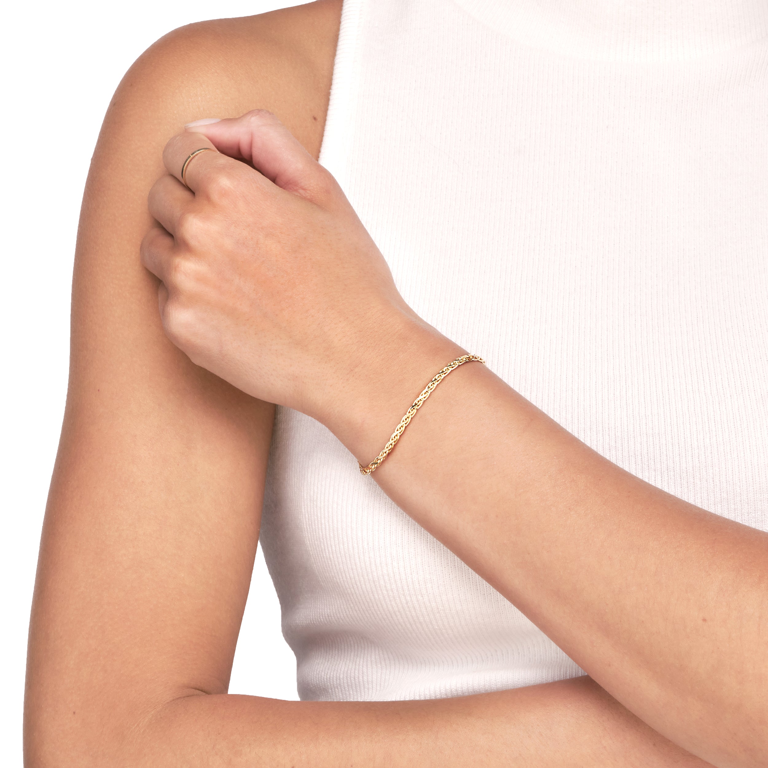 7.5" 3.7MM FLAT HOLLOW WHEAT CHAIN BRACELET | 14K YELLOW GOLD | MZ003420-14Y - Brownlee Jewelers