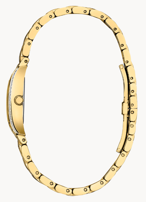 Inspired by the elegant, elongated shape of the original, the Petite Palidoro reissue is the latest women’s watch in our Dress Classic collection and is the perfect complement for elegant wear.