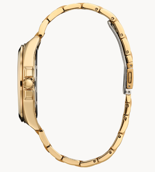 Featuring a gold-tone stainless steel case and a blue 3-hand dial encased in sapphire crystal, this men’s timepiece is a combination of functional simplicity with a touch of elegance