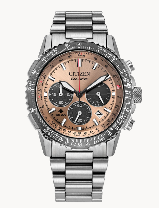 With advanced technology paired with an incredibly bold look, the latest Promaster Air Navihawk reaches a higher altitude in style.