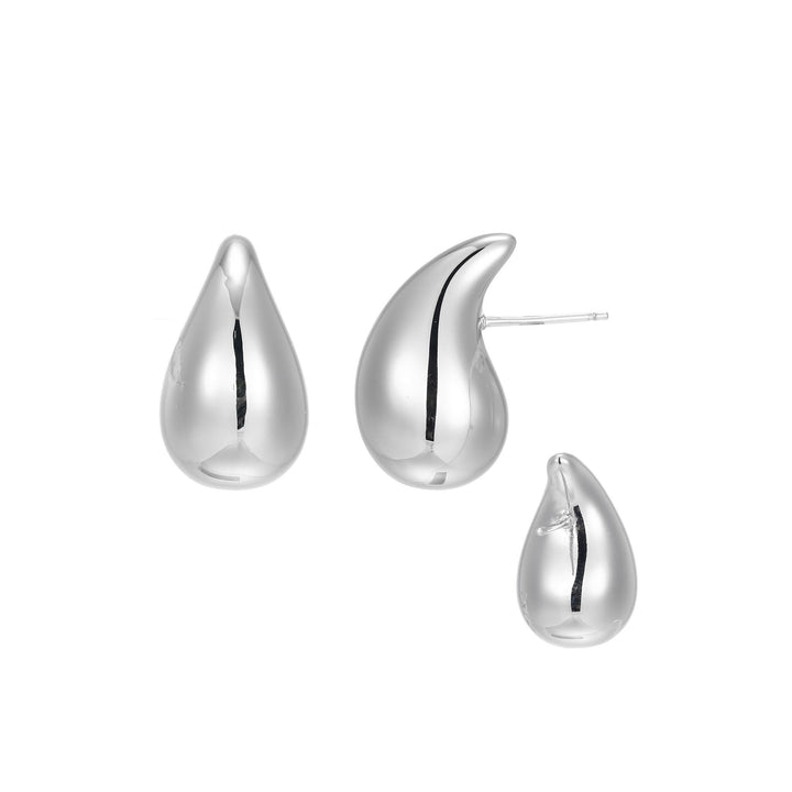 STERLING SILVER STUD EARRINGS 