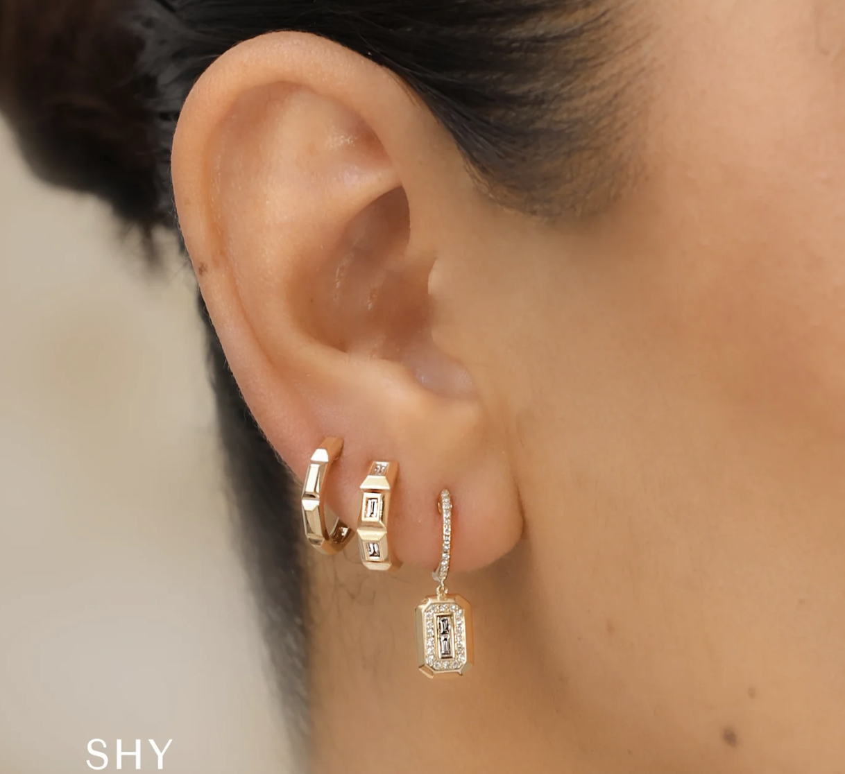 OCTAGON GEO CUT HUGGIE EARRING l SC55026876V2GO - Brownee Jewelers
