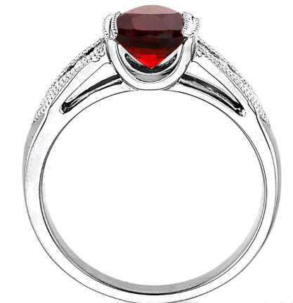 14kt white gold Garnet ring 