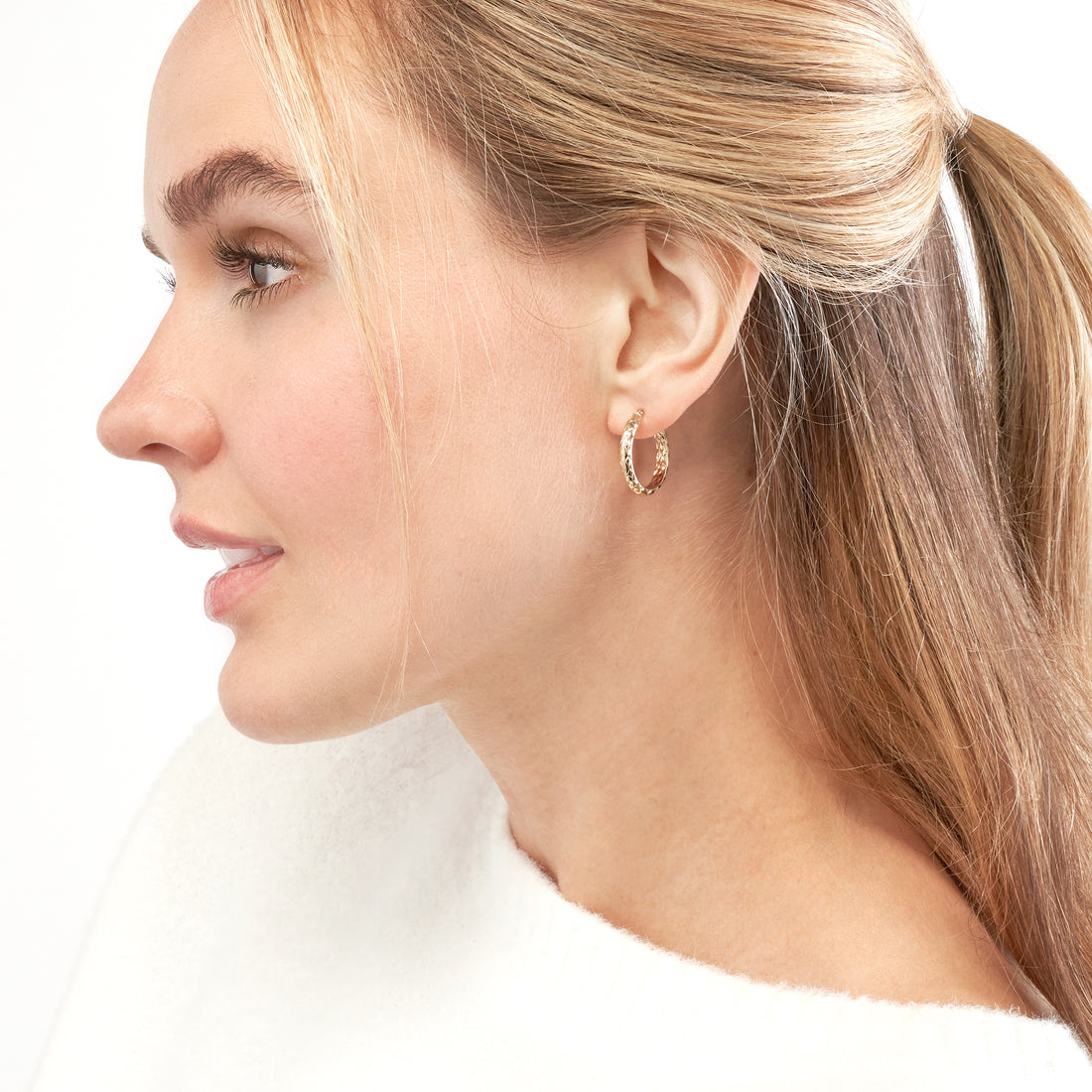3MM X 20MM DIAMOND-CUT HOOP EARRINGS | 10K YELLOW GOLD | TM001749-10Y - Brownlee Jewelers