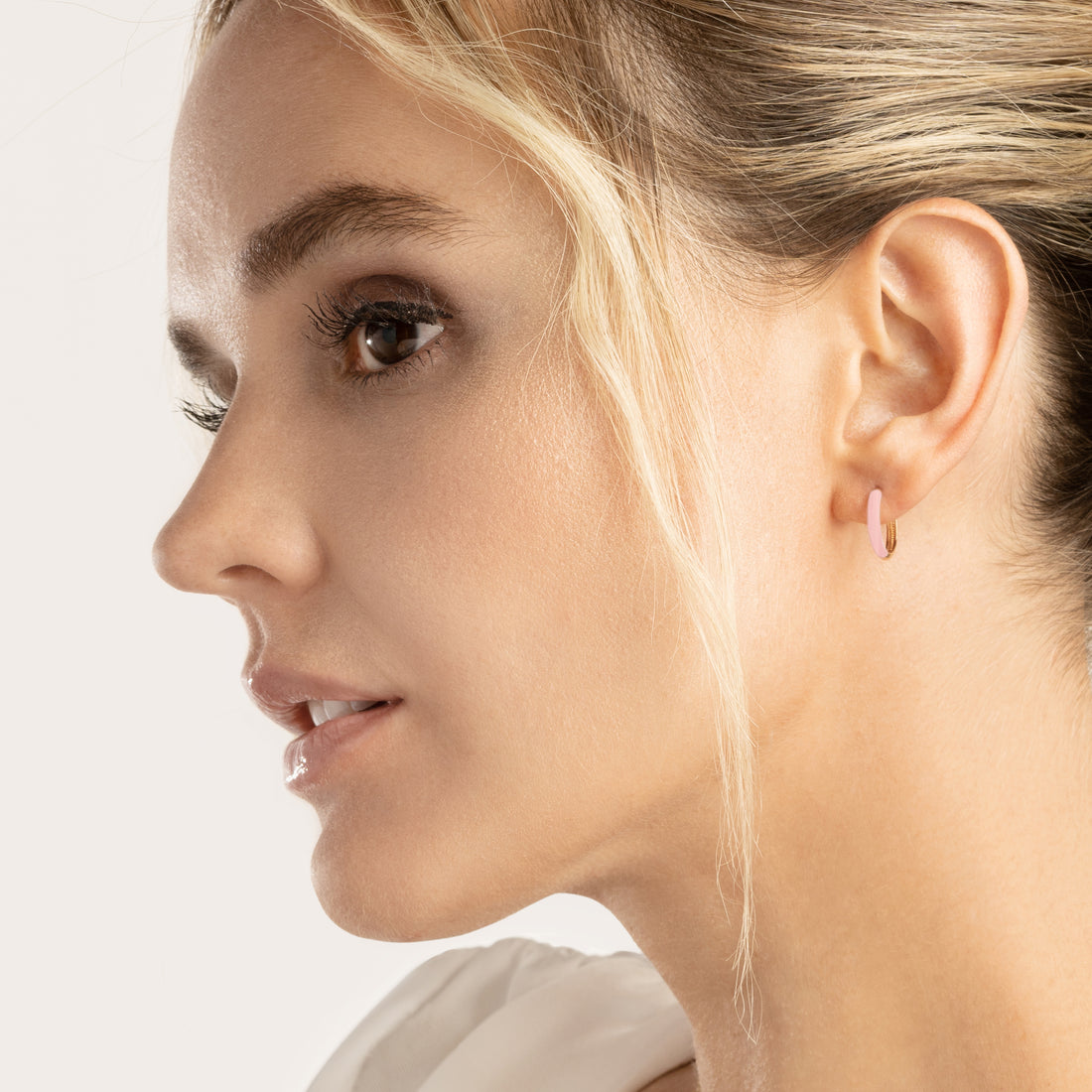 LIGHT PINK ENAMEL HOOP EARRINGS | 14K YELLOW GOLD | TM023398-14YDISC - Brownlee Jewelers