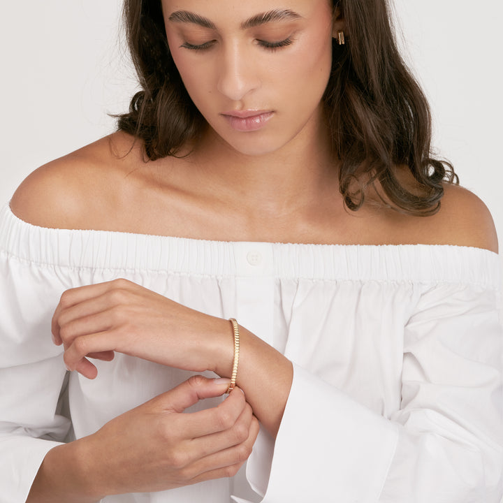 RIBBED BANGLE | 14K YELLOW GOLD | TM023821-14Y - Brownlee Jewelers