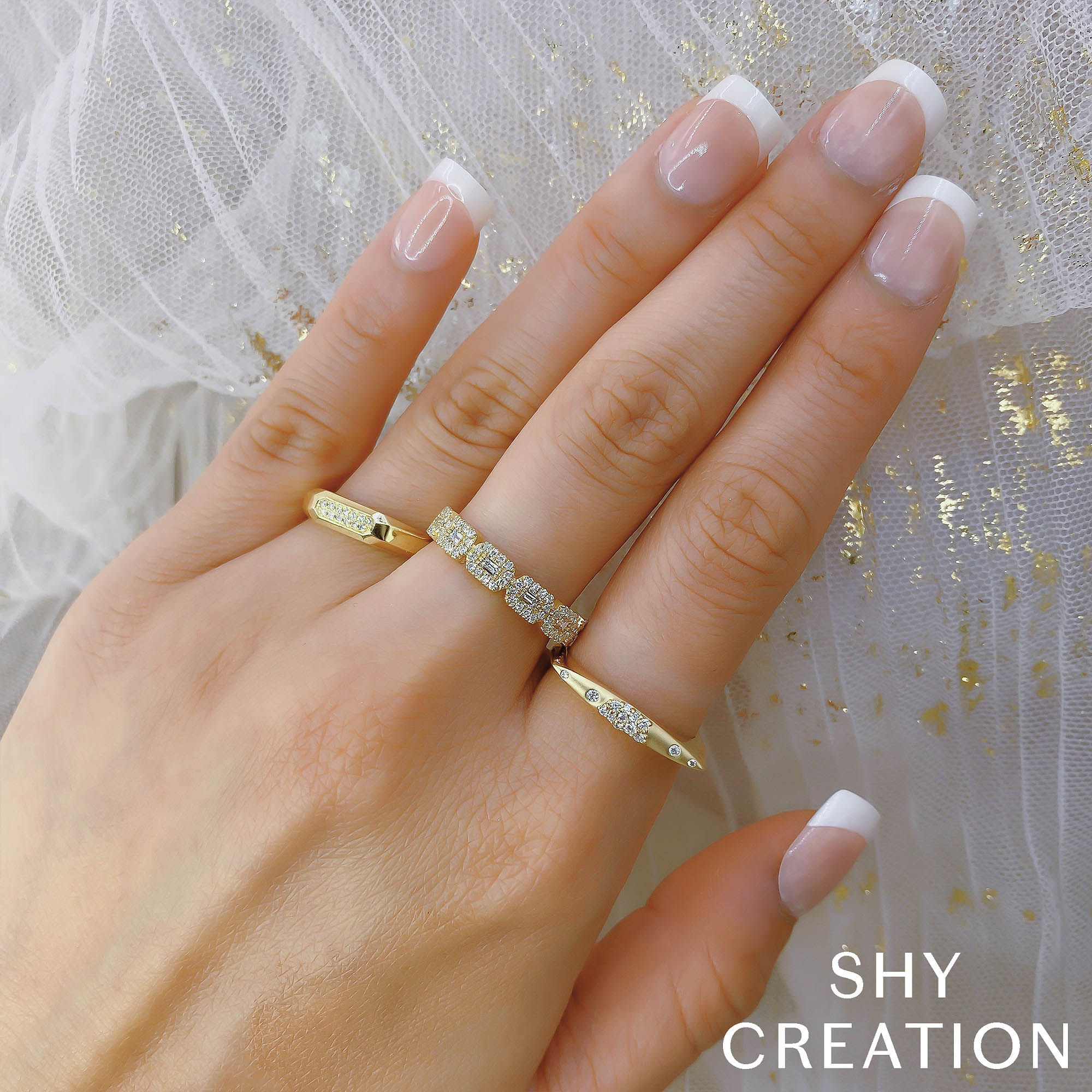 SHY CREATION | 0.46CT DIAMOND BAGUETTE RING | 14K WHITE GOLD | SC55011258 - Brownee Jewelers