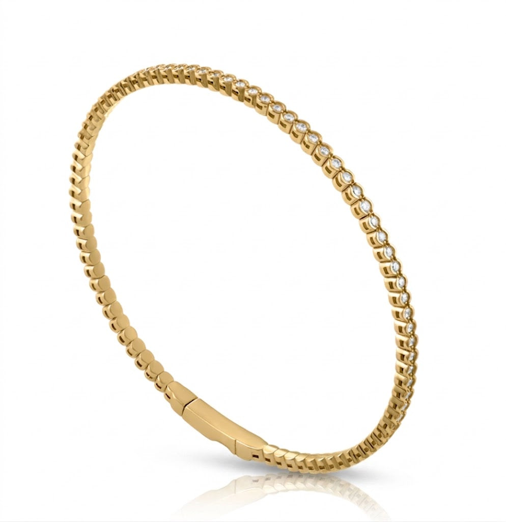 0.55 Total Carat Weight Round Diamond Pavé Bezel Tennis Flex Bangle in 14K Yellow Gold