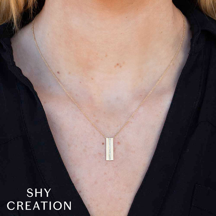 0.06 TOTAL CARAT WEIGHT DIAMOND BAR MATTE NECKLACE IN 14K YELLOW GOLD