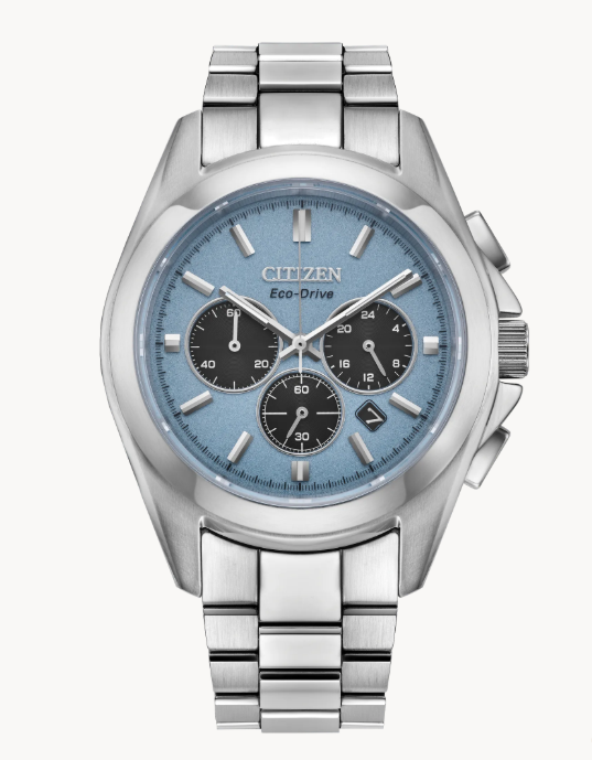 Make a distinctive style statement that's ready for action with this new Sport Luxury chronograph