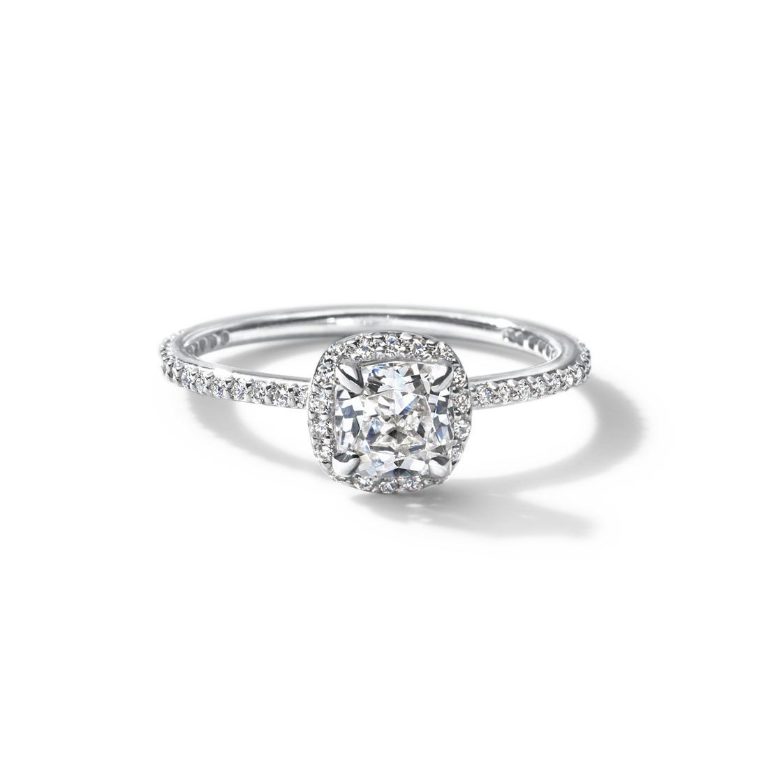 Halo Pave