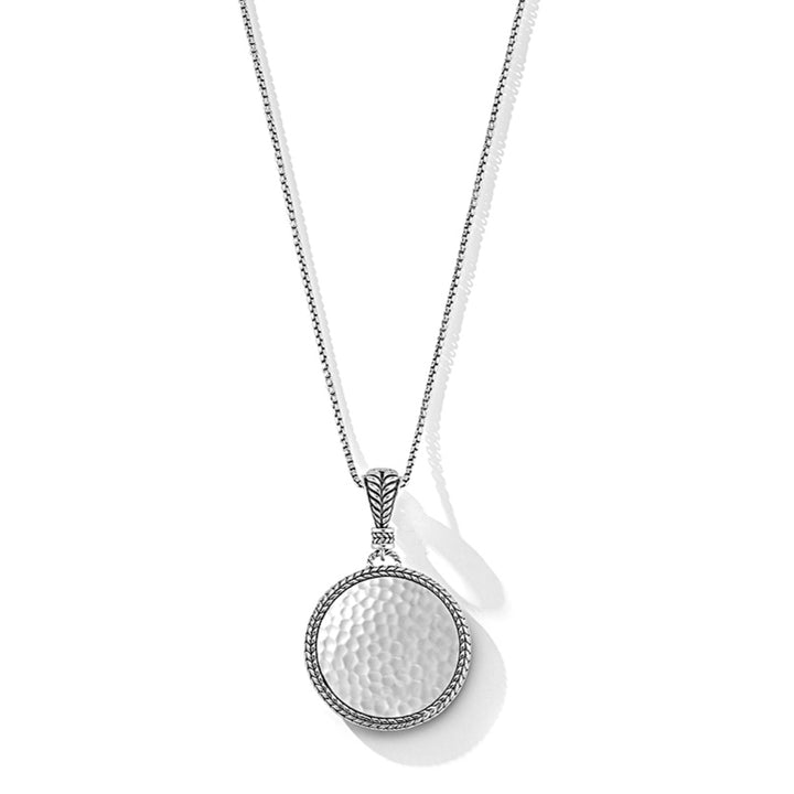 SILVER HAMMERED PENDANT 
