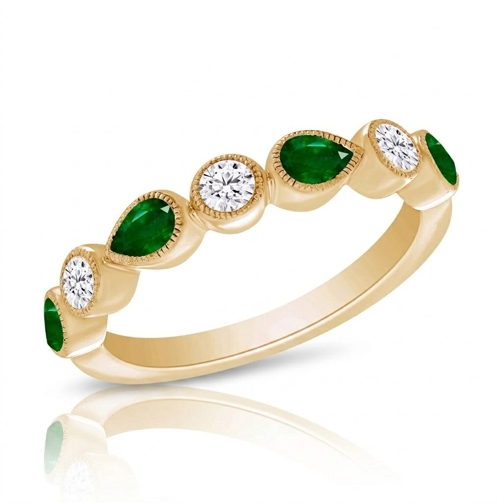 Lab-Grown Diamond & Created Emerald Alternating Band | 10K Yellow Gold | 0.20 CT Lab-Grown Diamond & 0.60 CT Created Emerald Ring | LGR45331-EDSF - Brownee Jewelers