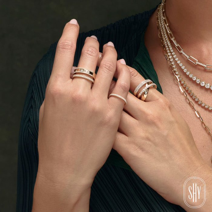 SHY CREATION | 0.25CT DIAMOND BAND | 14K WHITE GOLD | 0.25 CTW | SC22004437 - Brownee Jewelers