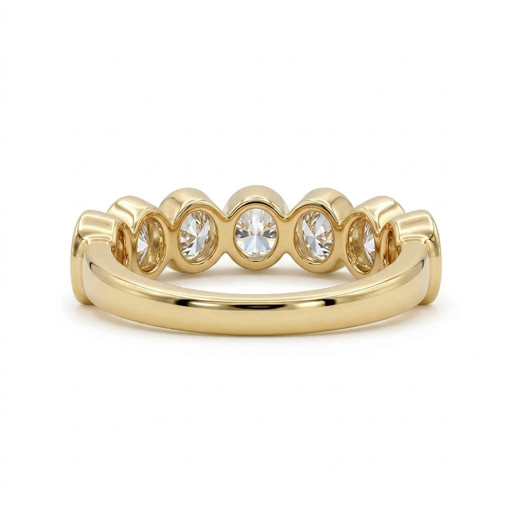 OVAL LAB-GROWN DIAMOND BAND | 14K YELLOW GOLD | LGDRVR09871GY60 - Brownee Jewelers