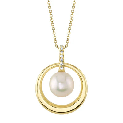 Pearl & Diamond Circle Necklace | 14K Yellow Gold | Round Diamond Accent | 18" - Brownee Jewelers
