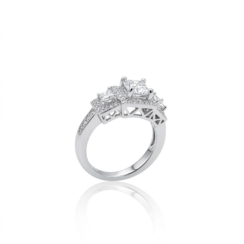 0.70 CT Princess Cut Diamond Halo Ring