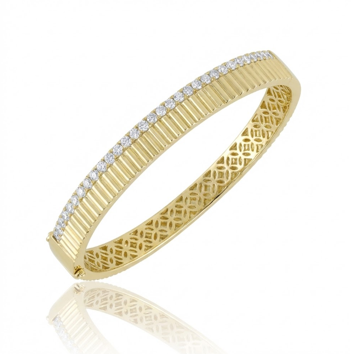 Diamond Ribbed Bangle