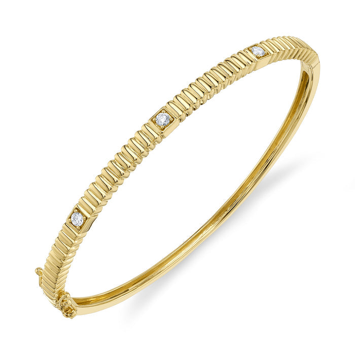 0.16CT DIAMOND BANGLE IN 14K YELLOW GOLD