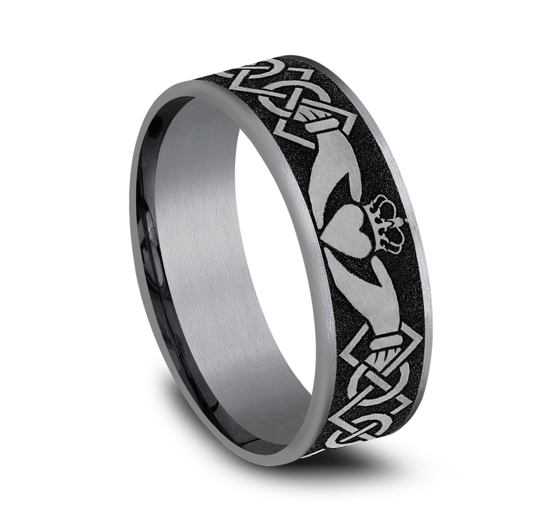 THE CLADDAGH