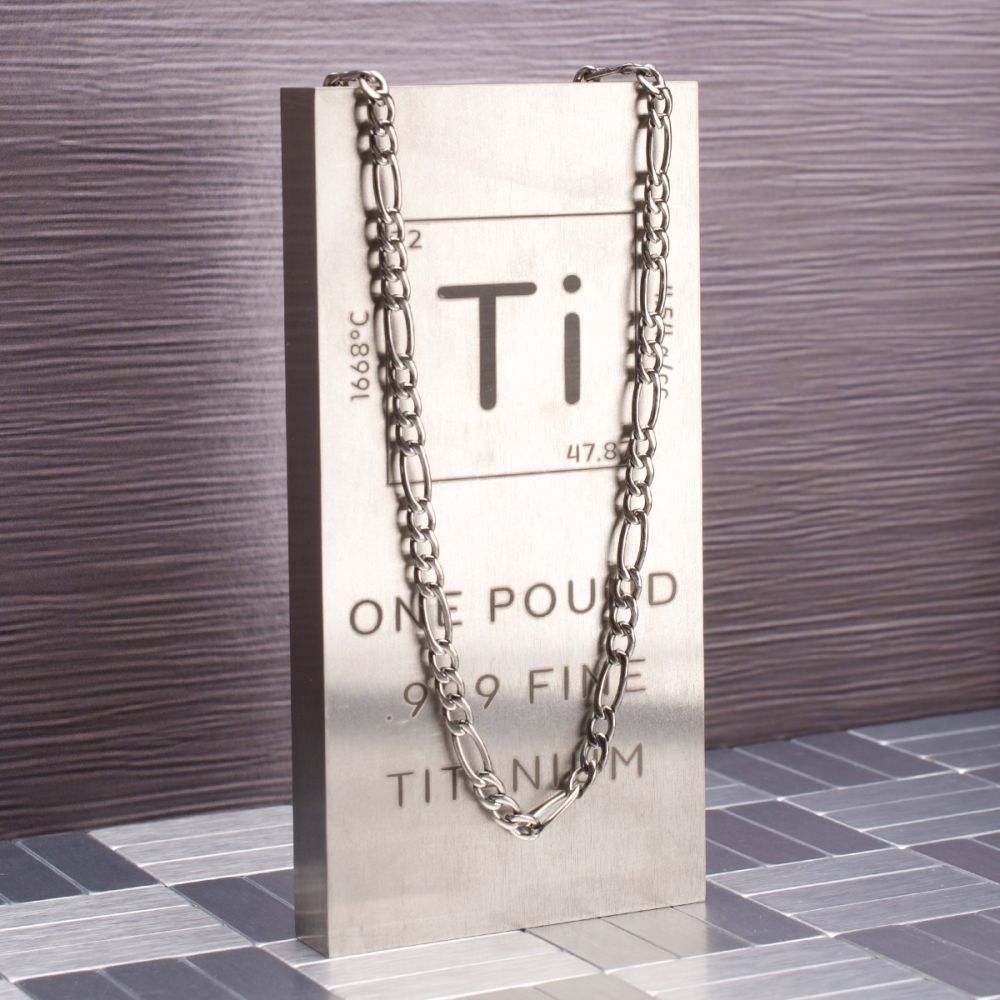 4.7mm Titanium Figaro Chain Necklace 18"