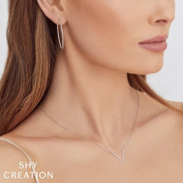 SHY CREATION | DIAMOND V NECKLACE | 14K YELLOW GOLD | 0.12 CTW | SC55001469 - Brownee Jewelers