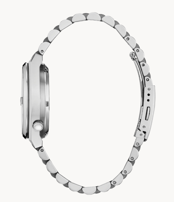 The TSUYOSA Automatic, from the NJ020 series, brings ultramodern sports styling right to your wrist